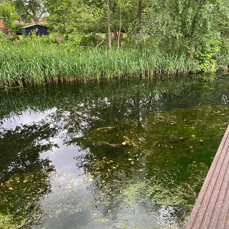 Bootshaus Am Inselseekanal Сasa de vacaciones